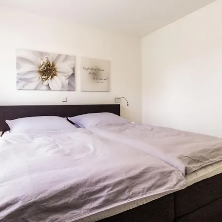 Ostseeresidenz 2 - *